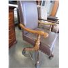 Image 2 : ASHLEY SIGNATURE BROWN LEATHER EXECUTIVE OFFICE CHAIR, GAS LIFT, RETAIL $389