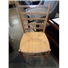 Image 2 : RUSH SEAT CHAIR