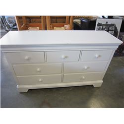 YOUNG AMERICA WHITE 7 DRAWER DRESSER