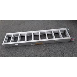 ALUMINUM TRI FOLDING RAMP