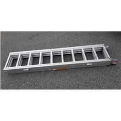 ALUMINUM TRI FOLDING RAMP