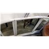 Image 2 : WHITE VINTAGE 3PC MIRROR