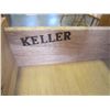 Image 2 : KELLER OAK 2 PIECE CHINA CABINET
