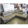 Image 2 : GREY LEATHER SECTIONAL
