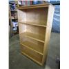 Image 1 : 5FT MAPLE BOOKSHELF