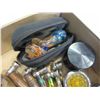 Image 2 : TRAY OF PIPES AND GRINDERS