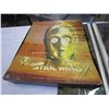 Image 2 : TALES OF THE GOLDEN DROID C-3PO LIMITED EDITION LARGE FIGURE AND BOOK 1999