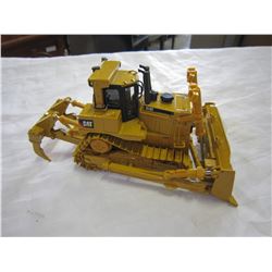 NORSCOT D-10T BULL DOZER TOY