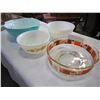 Image 2 : PYREX BOWLS AND MID CENTURY BOWL