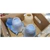 Image 2 : LOT OF ANTIQUE GLASS LAMP SHADES
