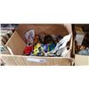 Image 1 : BOX OF DIECAST CARS