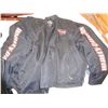 Image 2 : 2 HARLEY DAVIDSON VESTS AND JACKETS