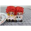 Image 2 : LOT OF RAGGEDY ANN AND ANDY BEDSIDE LIGHT & PLATE * WORKING *