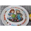 Image 3 : LOT OF RAGGEDY ANN AND ANDY BEDSIDE LIGHT & PLATE * WORKING *