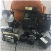 Image 1 : BAG OF VINTAGE CAMERAS (CANON, POLAROID)