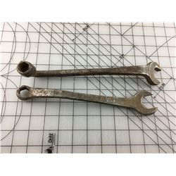 LOT OF 2 WRENCHES (FORD)
