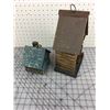 Image 4 : LOT OF 2 BIRD HOUSES