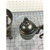 Image 4 : PLATED COFFEE POT & STAND (VINTAGE)