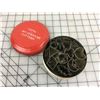 Image 1 : TIN OF SMALL COOKIE CUTTERS (ANTIQUE)