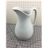 Image 3 : PITCHER (J & G MEAKIN) *13”*