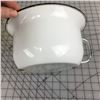 Image 3 : CHAMBER POT (WHITE ENAMEL)