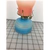 Image 2 : BLUE OIL LAMP WITH PINK CHIMNEY (GLASS)