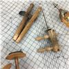Image 4 : SPINNING WHEEL PARTS AND SPOOLS (WOOD) *VINTAGE*