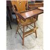 Image 4 : HIGH CHAIR (ANTIQUE)