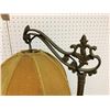 Image 7 : BRASS FLOOR LAMP (ANTIQUE)