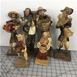 LOT OF PAPER  FIGURINES (VINTAGE)