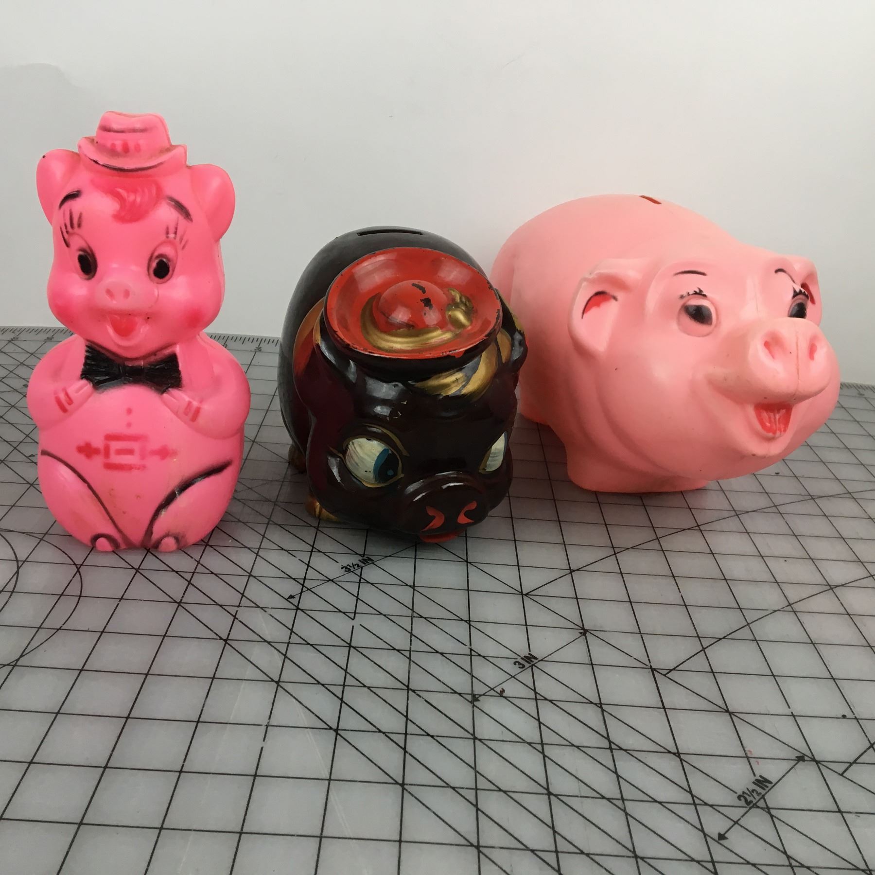 Lot Of Three Piggy Banks Vintage