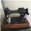 Image 2 : SEAMSTRESS SEWING MACHINE WITH CASE (NO CORD)
