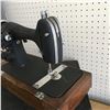 Image 5 : SEAMSTRESS SEWING MACHINE WITH CASE (NO CORD)