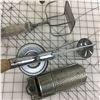 Image 4 : VINTAGE KITCHEN LOT * SIFTER, MIXER, SPICE GRINDER *
