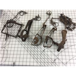 LOT OF ‘ANTIQUE’ LEG HOLD TRAPS