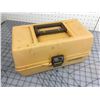 Image 5 : OLD PAL TACKLE BOX & CONTENTS *VINTAGE*