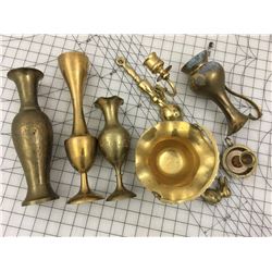 LOT OF VINTAGE BRASS