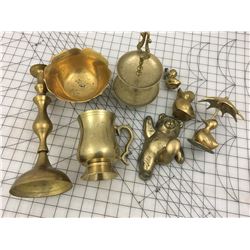LOT OF VINTAGE BRASS