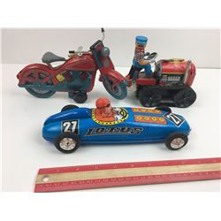 LOT OF KEY WIND TIN TOYS * MADE IN CHINA *