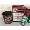 Image 2 : LARGE LOT OF VARIOUS OIL CANS