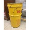 Image 2 : 60 LITRE SHELL OIL BARREL CAN (STANDS 27”)
