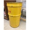 Image 3 : 60 LITRE SHELL OIL BARREL CAN (STANDS 27”)