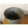 Image 6 : 10 LB. NORTH STAR OIL GREASE PAIL CAN