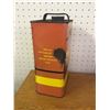 Image 4 : 1 GALLON ‘MINNEAPOLIS MOLINE’ OIL CAN