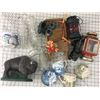 Image 1 : MISC LOT * BUFFALO, LANTERNS, DECOR *
