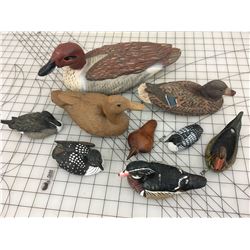 LOT OF VARIOUS DUCK FIGURINES