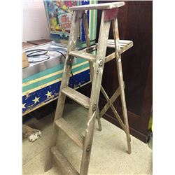 VINTAGE’ WOODEN STEP LADDER 56”