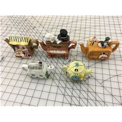 MINI TEA POT COLLECTIBLES