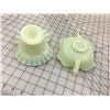 Image 5 : LOT OF 2 GREEN WHITE GLASS PIECES