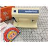 Image 2 : VINTAGE MATTEL SEW PERFECT KIDS SEWING MACHINE TOY